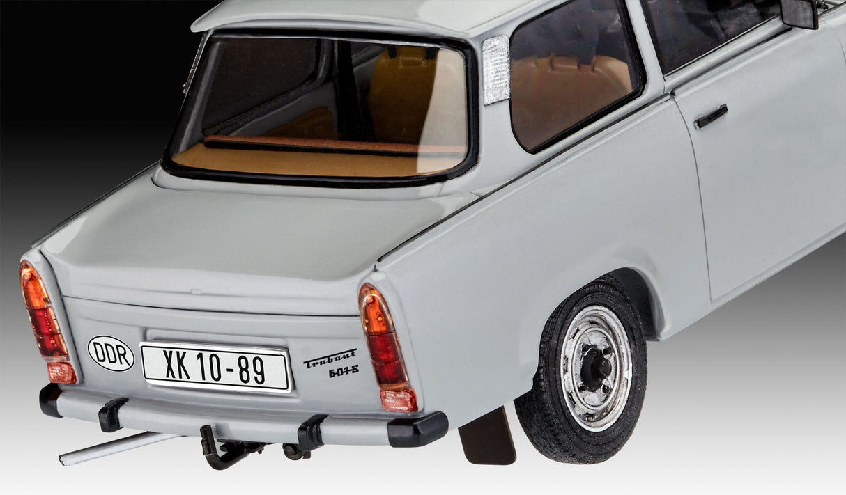 Revell 1/24 Trabant 601S Fall Of The Berlin Wall 30Th Anniversary Gift Set Revell PLASTIC MODELS