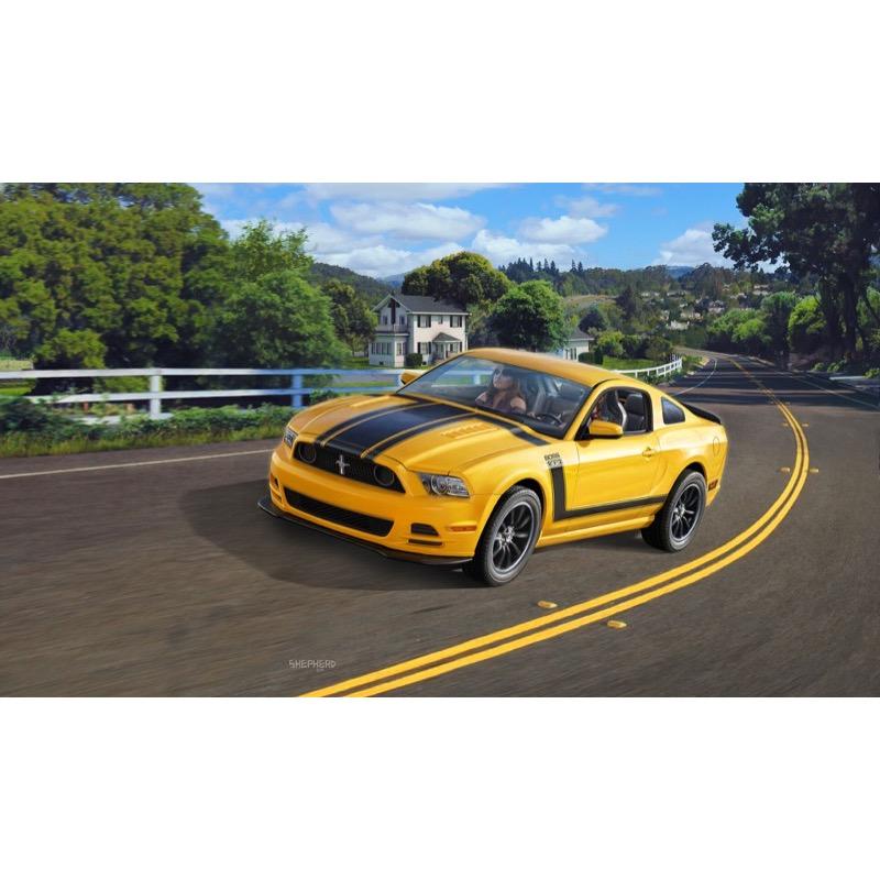 Revell 1/25 2013 Ford Mustang Boss 302 Plastic Model Revell PLASTIC MODELS