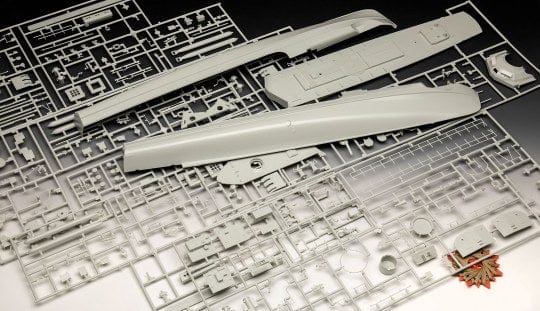 Revell 1/72 German Fast Attack Craft S-100 Class Revell PLASTIC MODELS