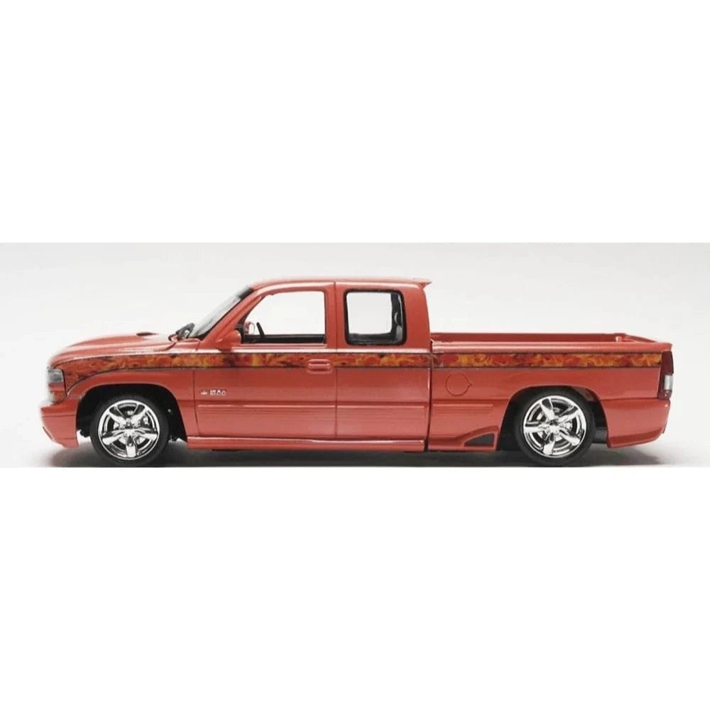 Revell 14538 1/25 1999 Chevy Silverado Custom Pickup Plastic Model Kit - Hobbytech Toys