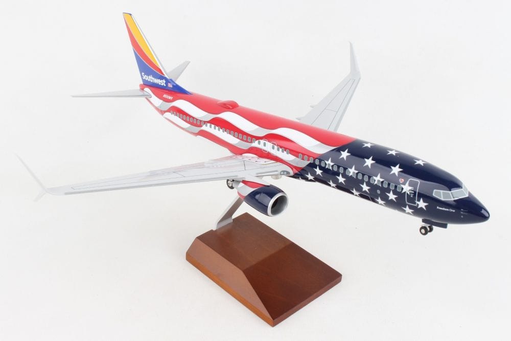 Skymarks 1/100 Southwest Boeing B737-800 Freedom One N500WR Skymarks DIE-CAST MODELS