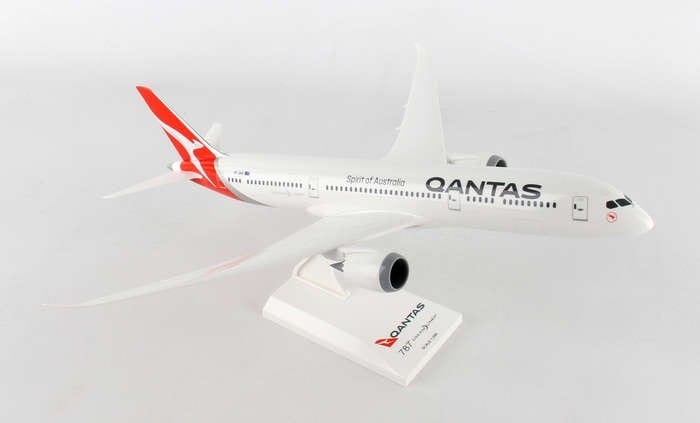 Skymarks 1/200 B787-9 Qantas New Livery Skymarks PLASTIC MODELS