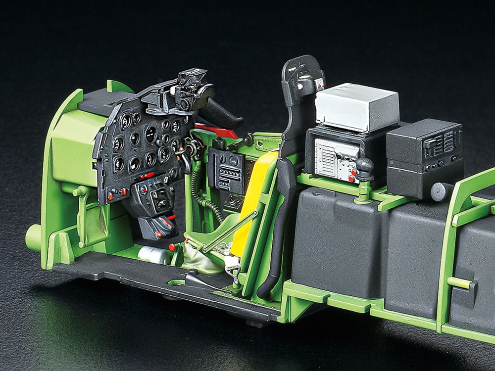 Tamiya 1/32 North American F-51D Mustang Tamiya PLASTIC MODELS