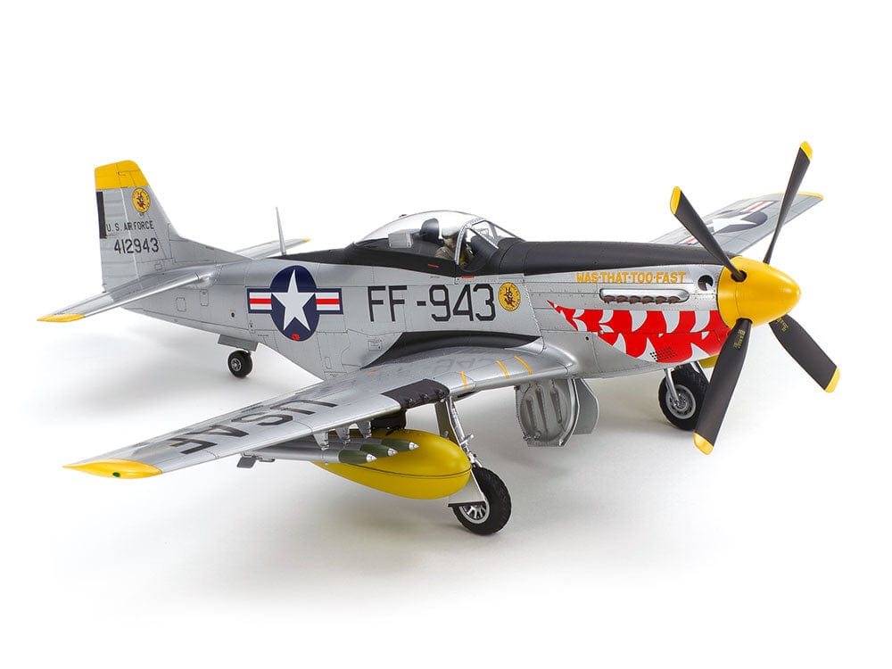 Tamiya 1/32 North American F-51D Mustang Tamiya PLASTIC MODELS