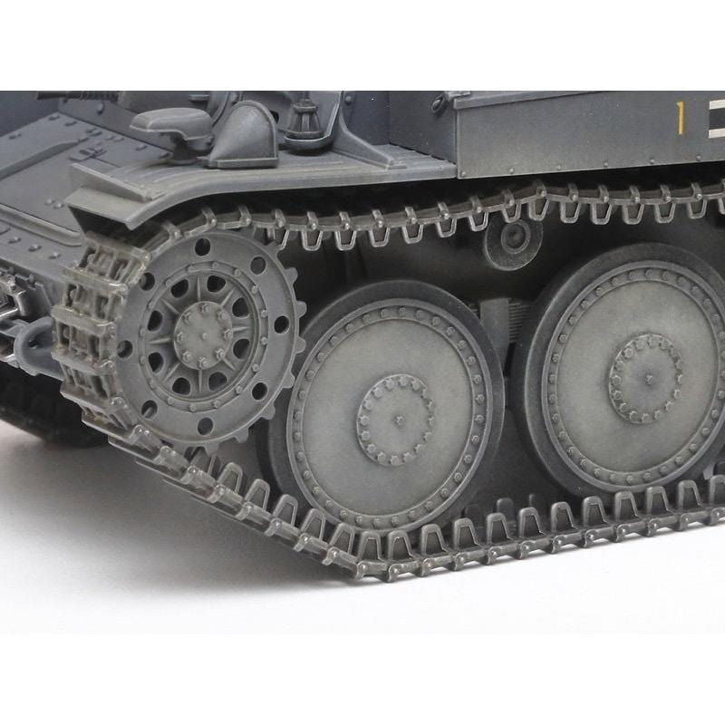 Tamiya 1/35 Panzerkampfwagen 38 (t) Ausf.E/F Tamiya PLASTIC MODELS