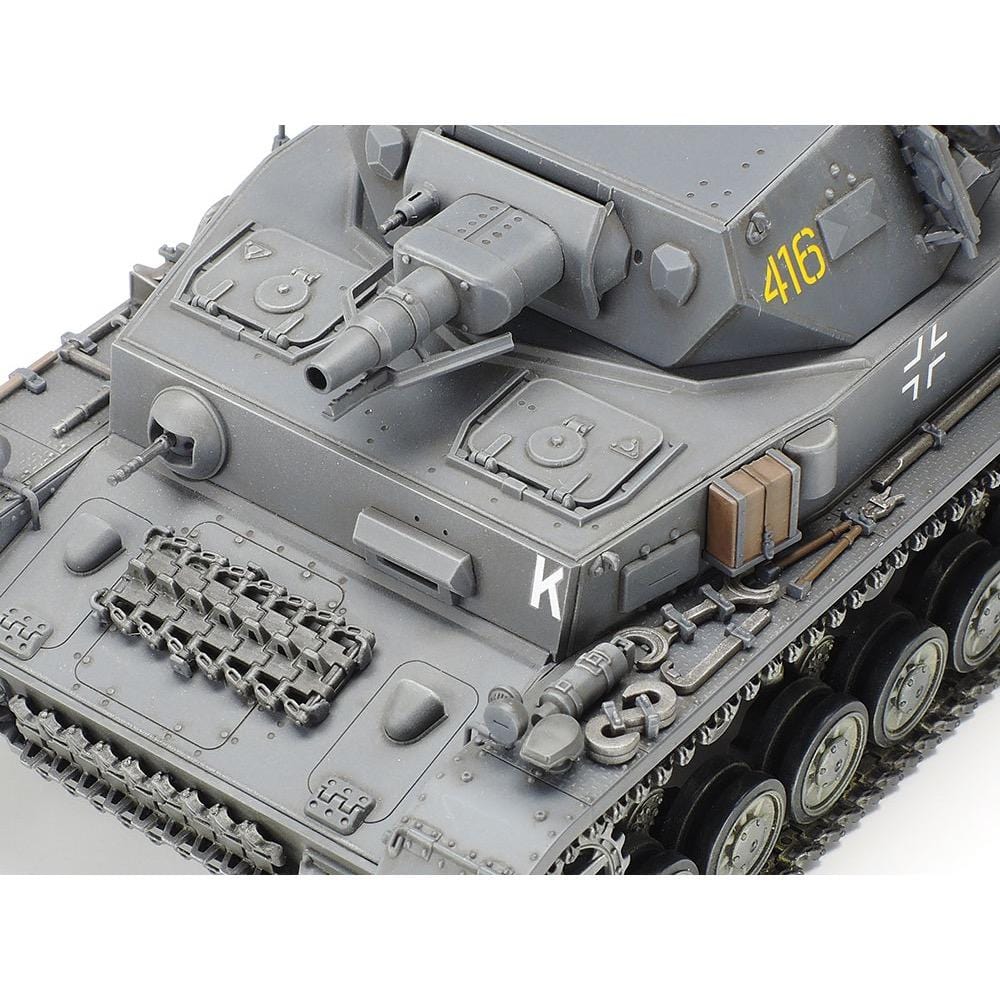 Tamiya 1/35 Panzerkampfwagen IV Tamiya PLASTIC MODELS