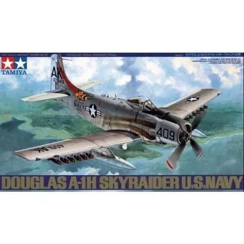 Tamiya 1/48 Douglas A-1H Skyraider Us Navy Tamiya PLASTIC MODELS