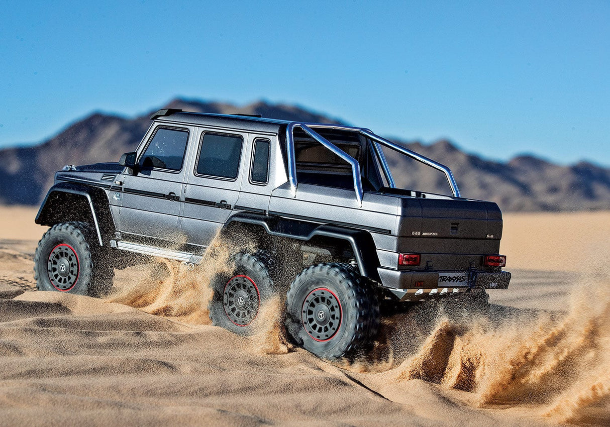 Traxxas 88096-4 TRX-6 Mercedes-Benz G 63 AMG 6x6 Silver Traxxas RC CARS
