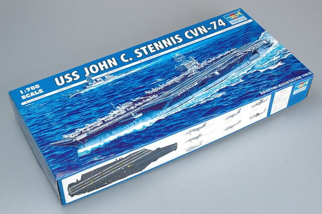 Trumpeter 05733 1/700 USS JOHN C. STENNIS CVN-74 Plastic Model Kit Trumpeter PLASTIC MODELS