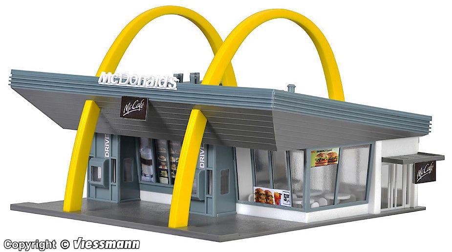 Vollmer HO McDonalds Restaurant w/McDrive - Kit - 6-15/16 x 6-1/4 x 3-7/8 17.6 x 15.8 x 9.8cm - Hobbytech Toys
