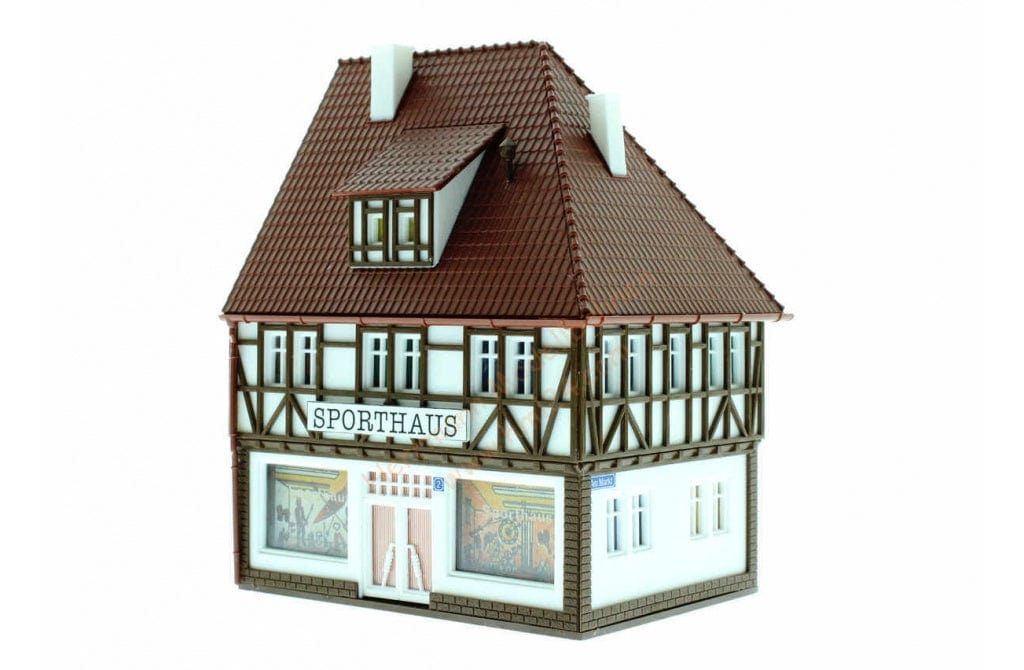 Vollmer HO Sporting Goods Store - 4-13/64 x 3-1/4 x 5-1/2" 10.5 x 8.2 x 13.8cm - Hobbytech Toys