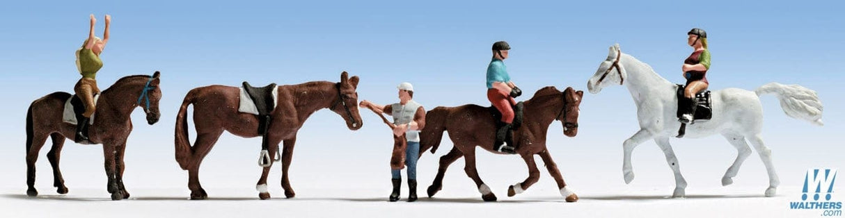 Walthers 949-6027 HO Horseback Riders 4 Walthers TRAINS - HO/OO SCALE
