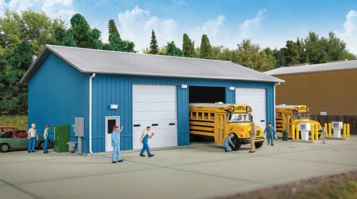 Walthers Cornerstone HO Bus Maintenance Garage - Kit - 6-9/64 x 8 x 3-5/16" 15.6 x 20.5 x 8.4cm - Hobbytech Toys