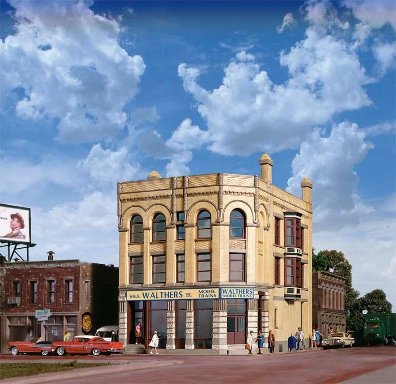 Walthers Cornerstone HO Walthers Water Street Building - Kit - 7-3/4 x 4-3/4 x 7-1/8" 19.4 x 11.9 x 17.8cm - Hobbytech Toys