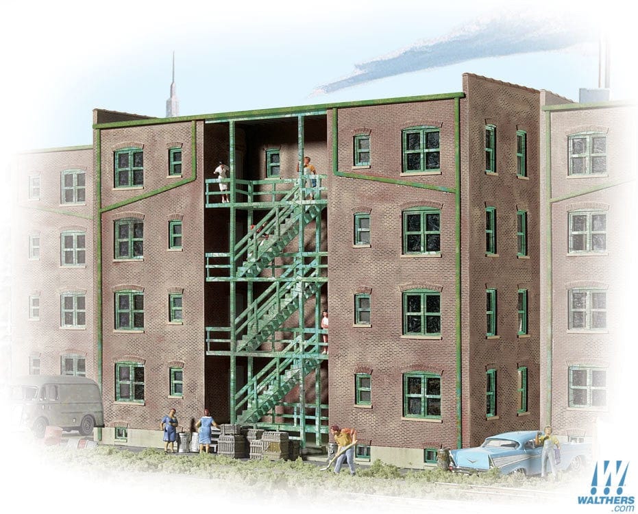 Walthers Cornerstone N Parkview Terrace Background Building - Kit - Tuscan w/Dark Green Trim 4-5/8 x 3-1/2 x 1-5/8in 11.7 x 8.8 x 4.1cm Walthers Cornerstone TRAINS - N SCALE