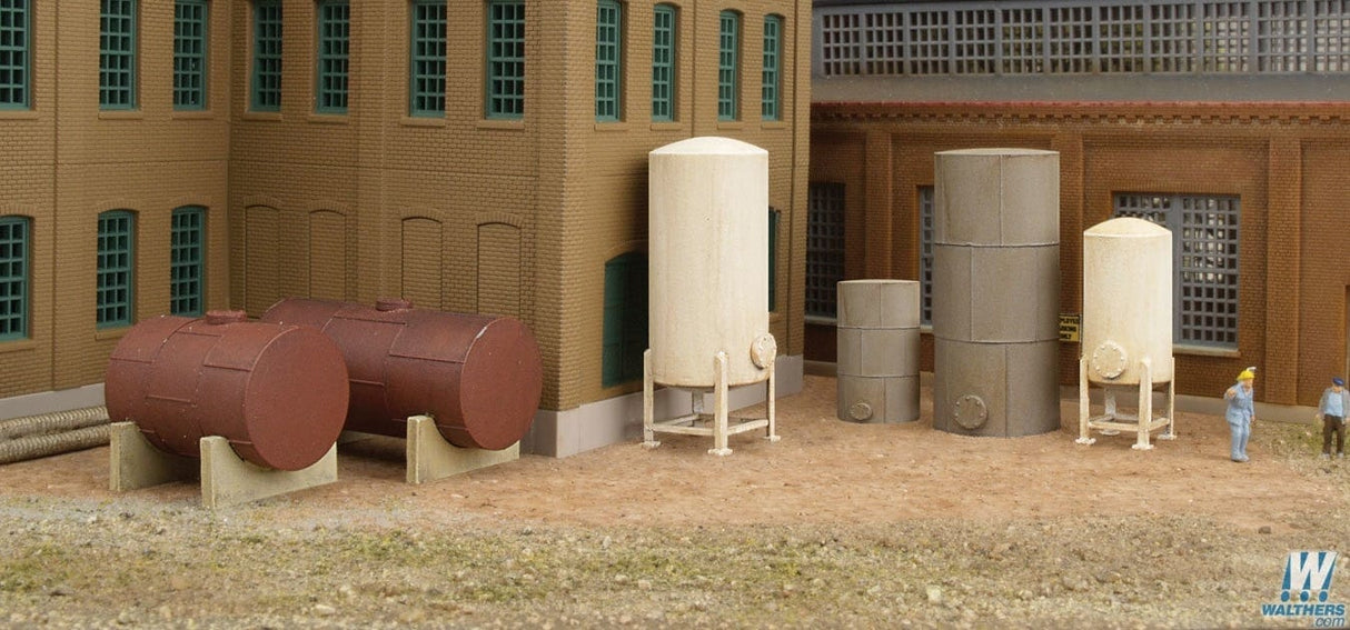 Walthers Cornerstone N Six Storage Tanks Walthers TRAINS - N SCALE