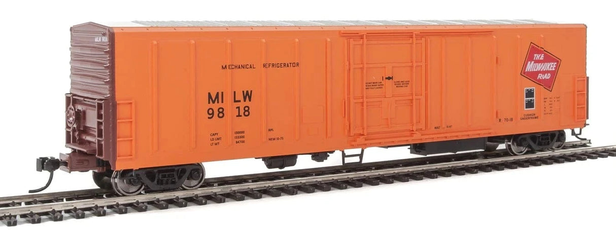 Walthers Mainline 3931 HO 57ft Mechanical Reefer, Milwaukee Road #9818 - Hobbytech Toys