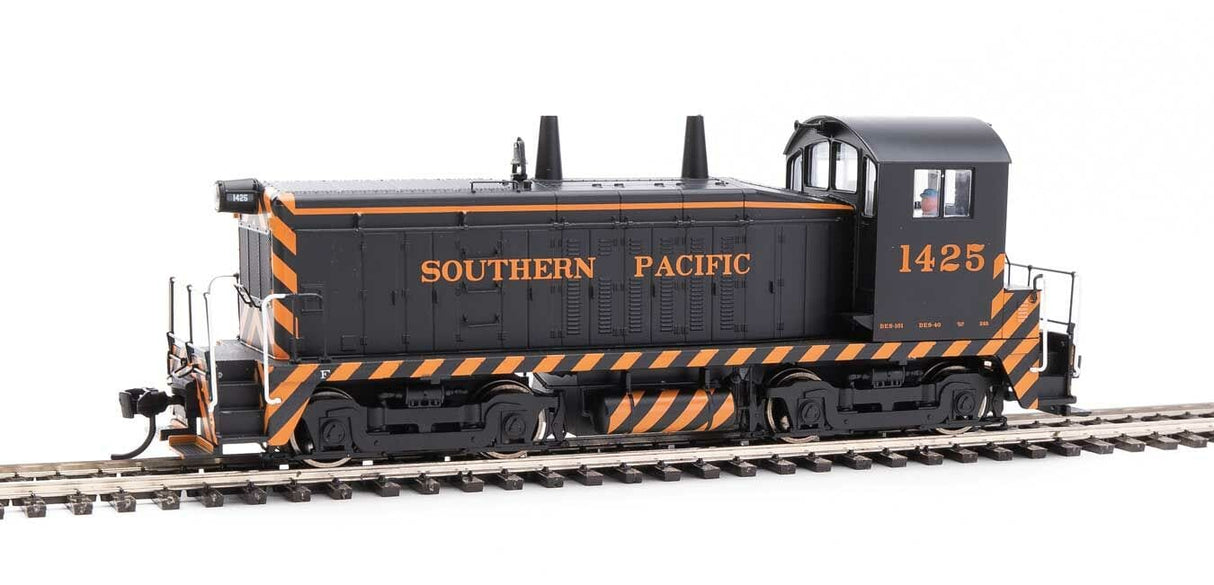 Walthers Mainline HO EMD NW2 Phase V - Standard DC - Southern Pacific (TM) #1425 - Hobbytech Toys