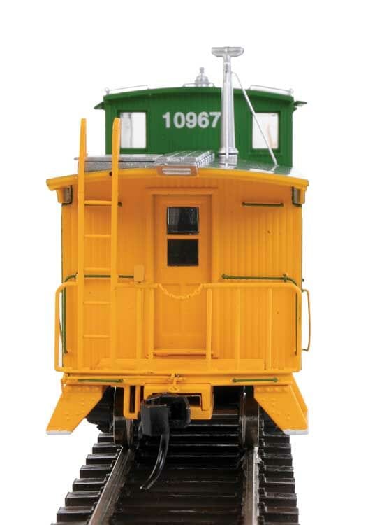 Walthers Proto HO DM&IR Class G2 Wood Caboose - Ready to Run - Burlington Northern #10977 - Hobbytech Toys