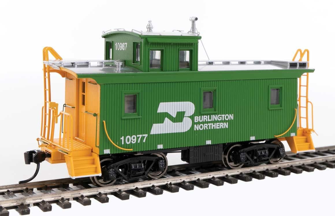 Walthers Proto HO DM&IR Class G2 Wood Caboose - Ready to Run - Burlington Northern #10977 - Hobbytech Toys