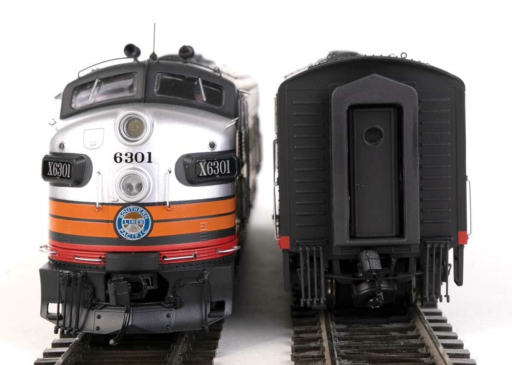 Walthers Proto HO EMD F7A-B Set - LokSound 5 Sound & DCC - Southern Pacific(TM) #6301, 8301 (Black Widow) - Hobbytech Toys