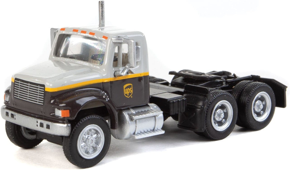 Walthers Scenemaster HO International 4900 2Dual Axle Tractor UPS Grey Walthers SceneMaster TRAINS - HO/OO SCALE