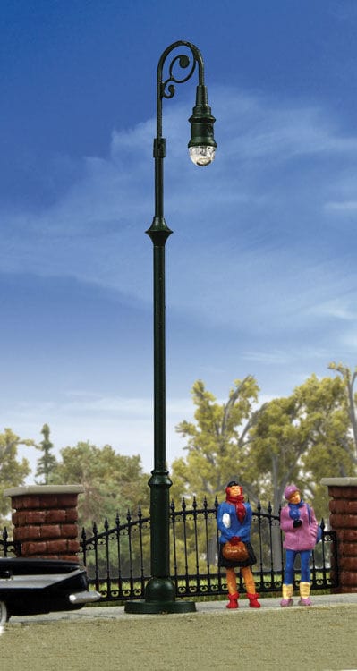 Walthers Scenemasters HO Bishops Crook Street Light Walthers SceneMaster TRAINS - HO/OO SCALE