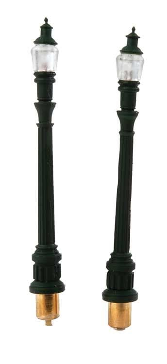 Walthers Scenemasters HO Cast Iron Column Street Light (2pcs) Walthers SceneMaster TRAINS - HO/OO SCALE