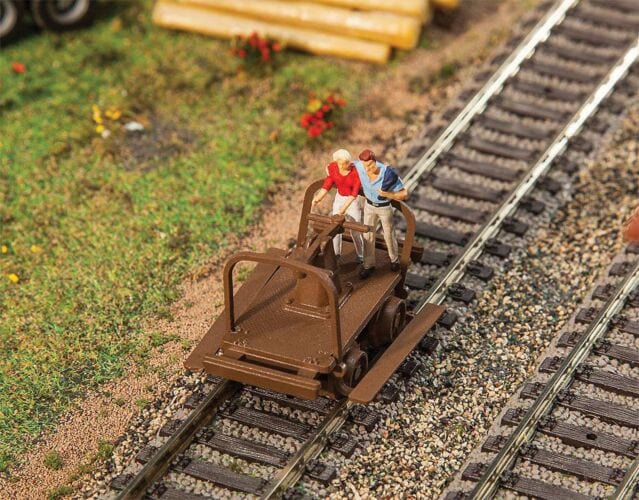 Walthers Scenemasters HO Handcar Kit (2) Walthers SceneMaster TRAINS - HO/OO SCALE