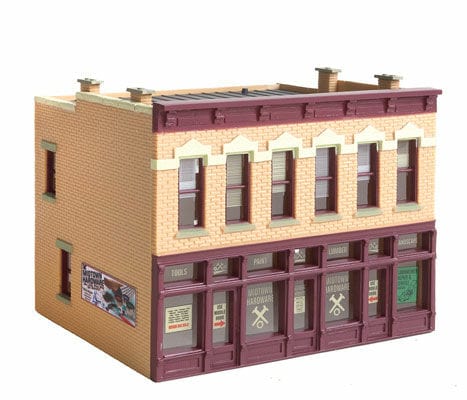 Walthers Trainline HO Midtown Hardware - Assembled - 4-1/4 x 3-5/8 x 3-3/8" 10.7 x 9.2 x 8.5cm - Hobbytech Toys
