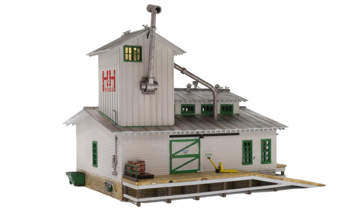Woodland Scenics HO Built-Up H&H Feed Mill Woodland Scenics TRAINS - HO/OO SCALE