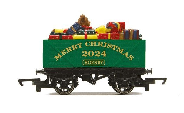 Hornby R60262 OO Scale Christmas Wagon 2024