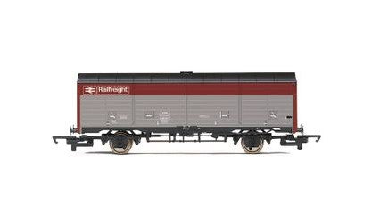 Hornby R60264 OO Scale Railroad BR Railfreight 45T VDA Van 21027 - Era 7