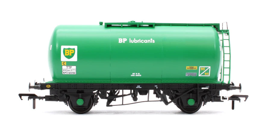 Bachmann Branchline OO Scale BR 45T TTF Tank Wagon 'BP Lubricants' Green