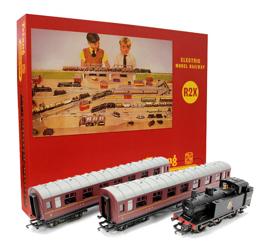 Hornby OO Scale Tri-ang Railways Remembered R2X Train Pack - Limited Edition [R1287M]