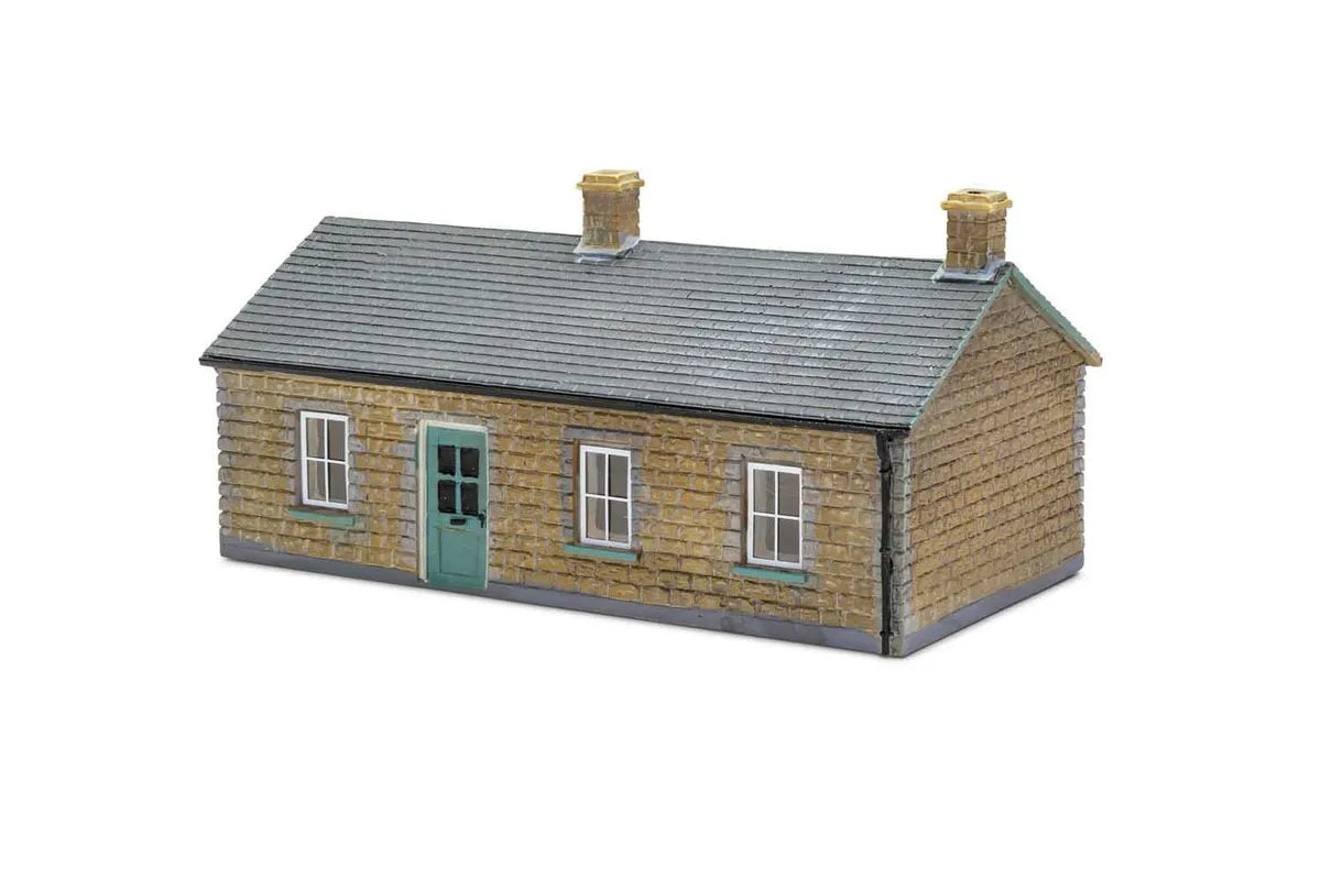 Hornby R7266 OO Scale The Old rectory Fishermans Cottage (2020 Release) Hornby TRAINS - HO/OO SCALE