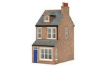 Hornby R7351 OO Scale Victorian End of Terrace House Right End - Hobbytech Toys