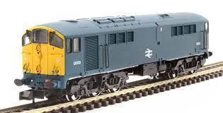 Rapido UK N Class 28 D5701 BR Blue With Full Yellow Ends - Hobbytech Toys