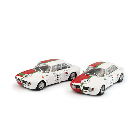 REVO Slot RS0154 1/32 Alfa Romeo GTA Green Valley Twin Pack - Hobbytech Toys