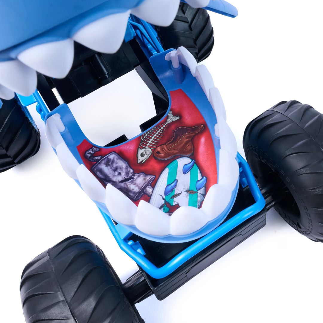 Monster Jam 1/15 Radio Control Chomping Megalodon