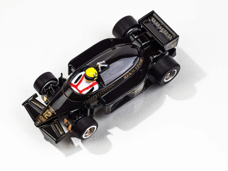 AFX Lotus 97T 1985 Limited Edition F1 Slot Car Black/Gold (LWB) [22113]