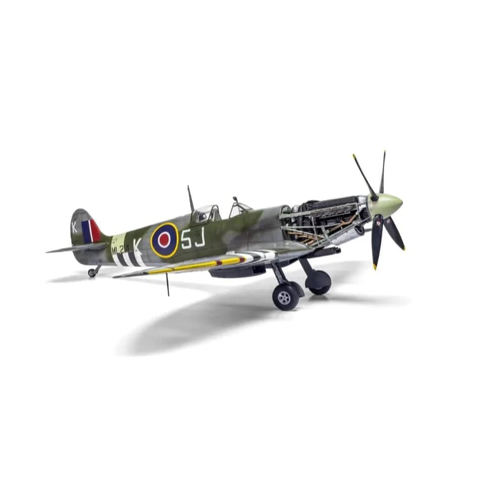Airfix 17001 1/24 Supermarine Spitfire MK.IXC Plastic Model Kit - Hobbytech Toys