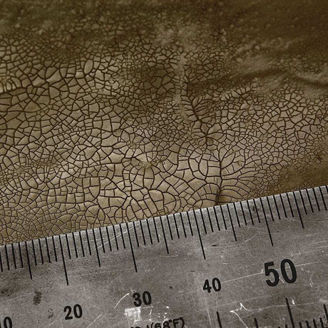 AK Interactive Dioramas: Dark & Dry Crackle Effects - 100ml (Acrylic)