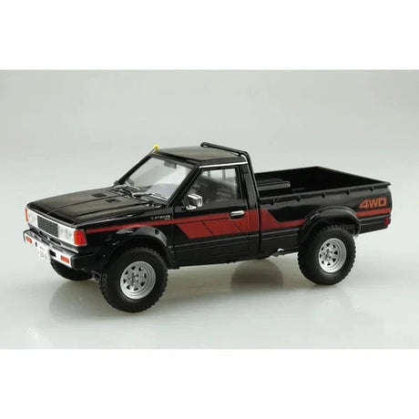 Aoshima 1/24 720 DATSUN TRUCK LIFT UP Custom 1982 Plastic Model Kit