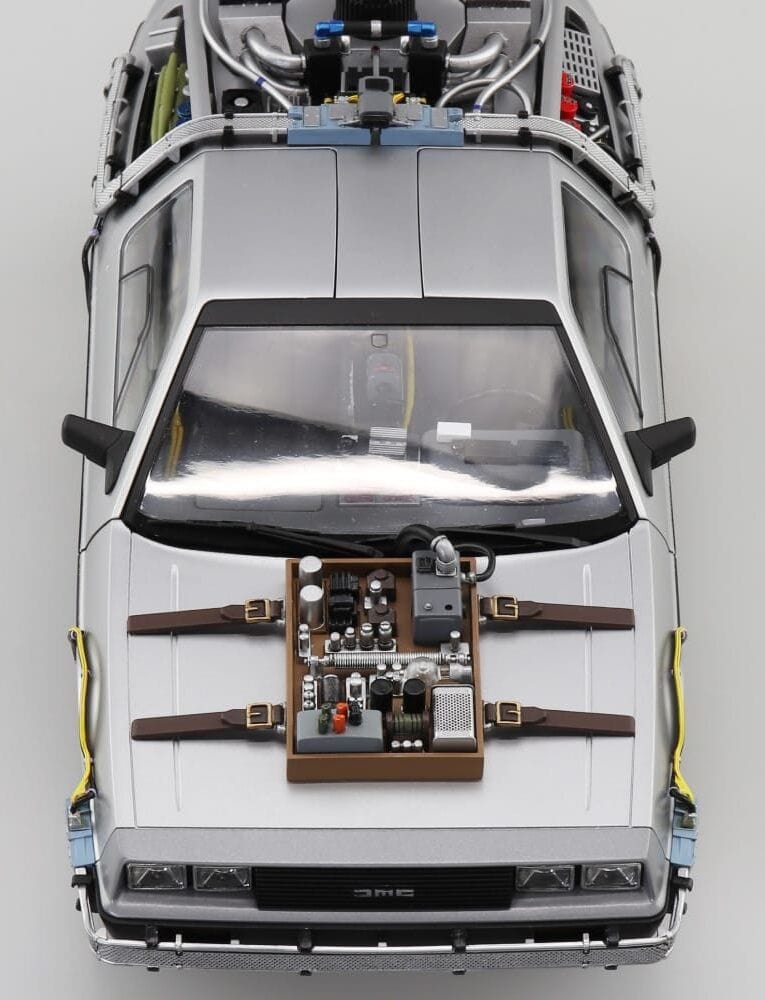 Aoshima 1/24 Time Machine From Back To The Future Part III Plastic Model Kit [A006438]