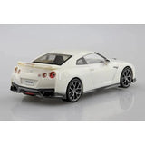 Aoshima 1/32 Snap Nissan R35 Nissan GT-R 2024 (Brilliant White Pearl) Plastic Model Kit