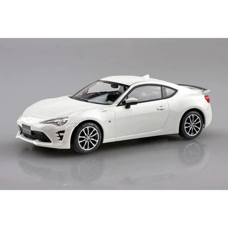 Aoshima 1/32 Snap Toyota 86 (Crystal White Pearl) Plastic Model Kit