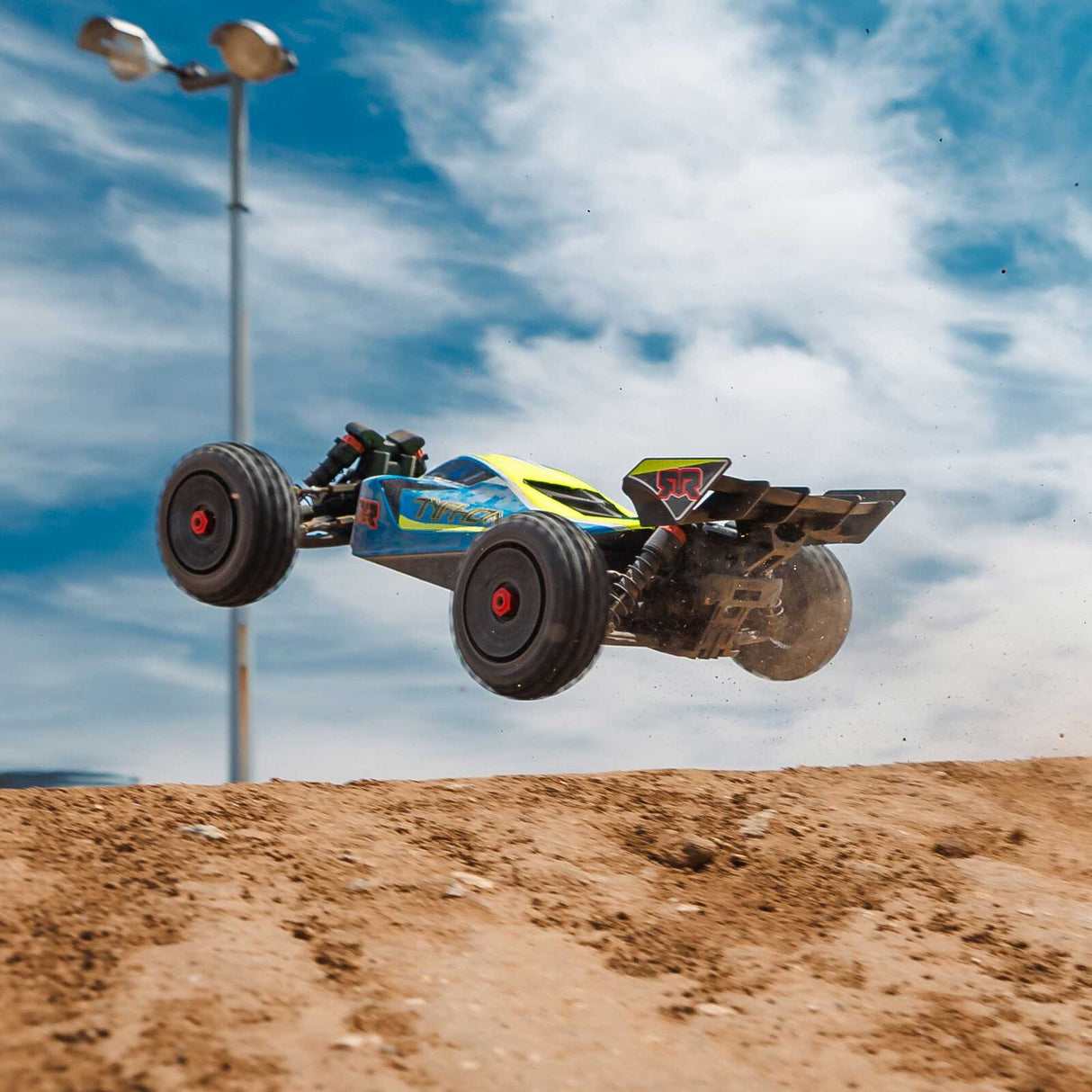 Arrma Typhon 223S DSC 4X4 BLX 1/8 RC Buggy RTR Blue/Yellow, [ARA4306V4T4]