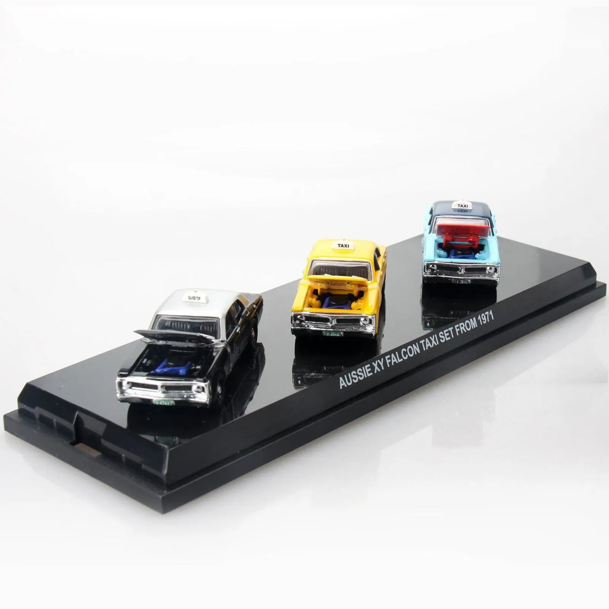 Aussie Road Ragers 1/64 1971 Ford XY GTHO Falcon Phase 3 -- 3-Pack Aussie Taxi Set