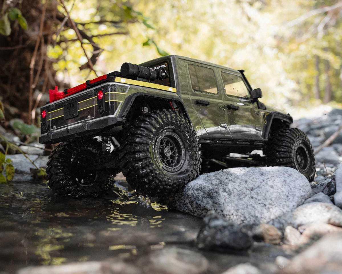 Axial SCX10 III Motobilt Waypoint Jeep JT Gladiator 1/10 4X4 Rock Crawler RTR, Green